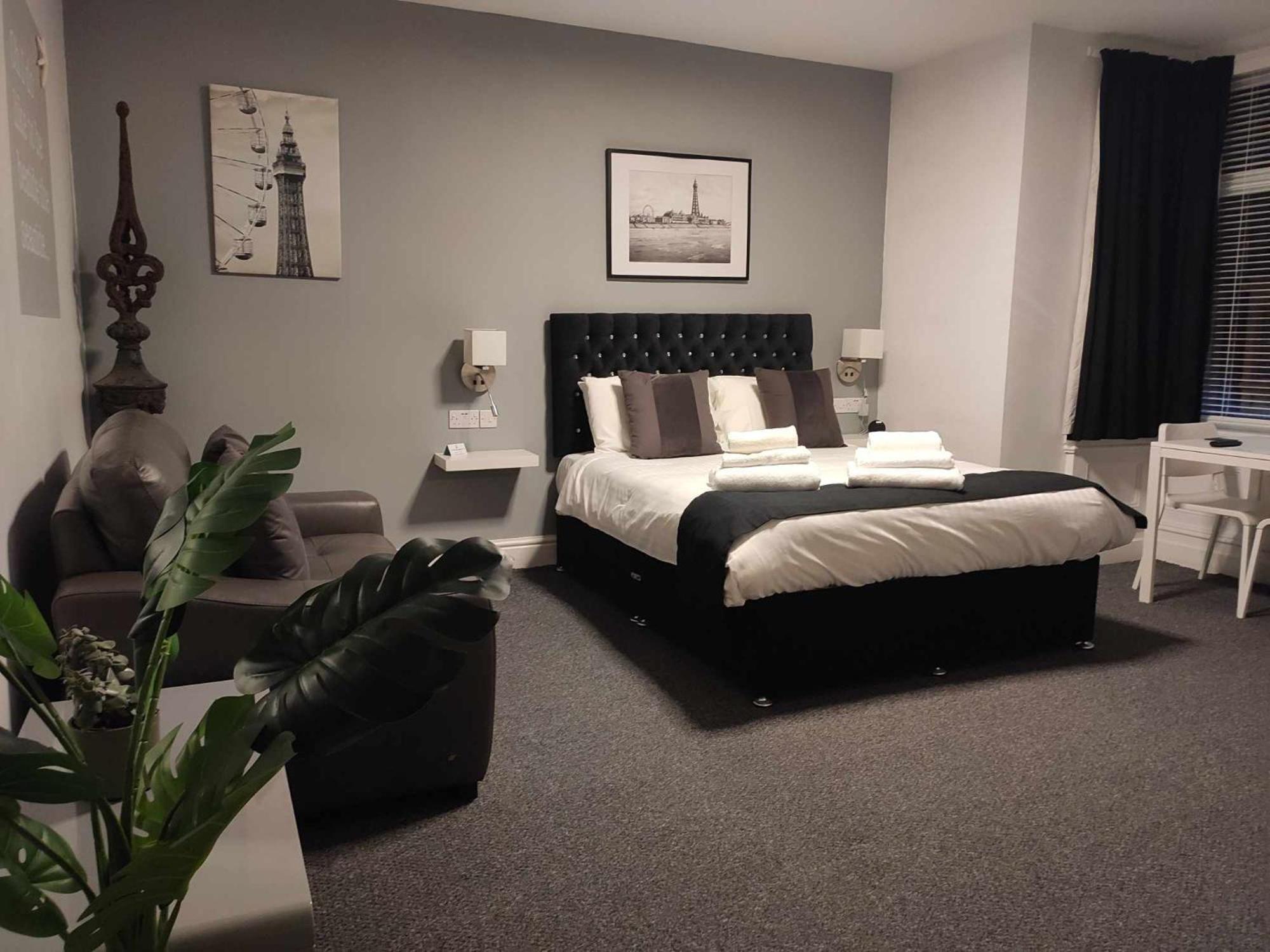 Q - Accommodation Μπλάκπουλ Εξωτερικό φωτογραφία